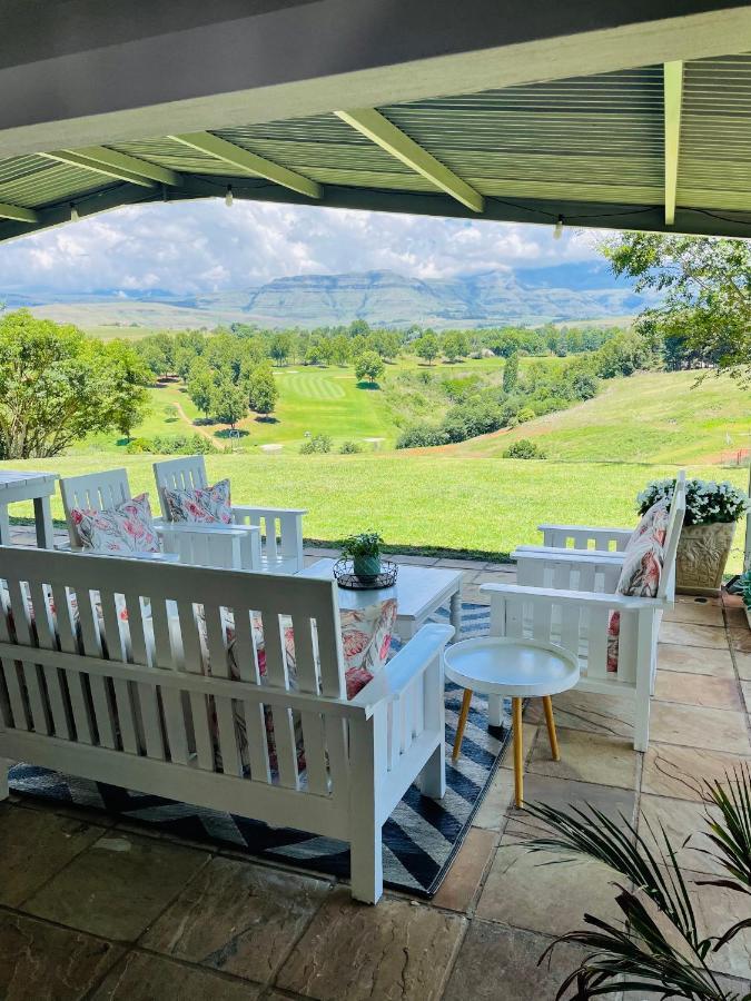 Porterfield Guest House, Champagne Valley מראה חיצוני תמונה